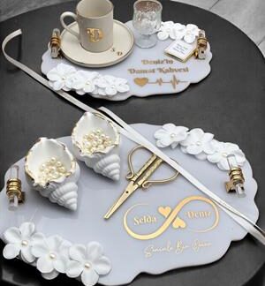 Cicek Suslemeli Soz Nisan Kiz Isteme Tepsi Seti