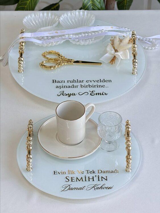 Beyaz Gold Cam Söz Tepsi Seti modeli